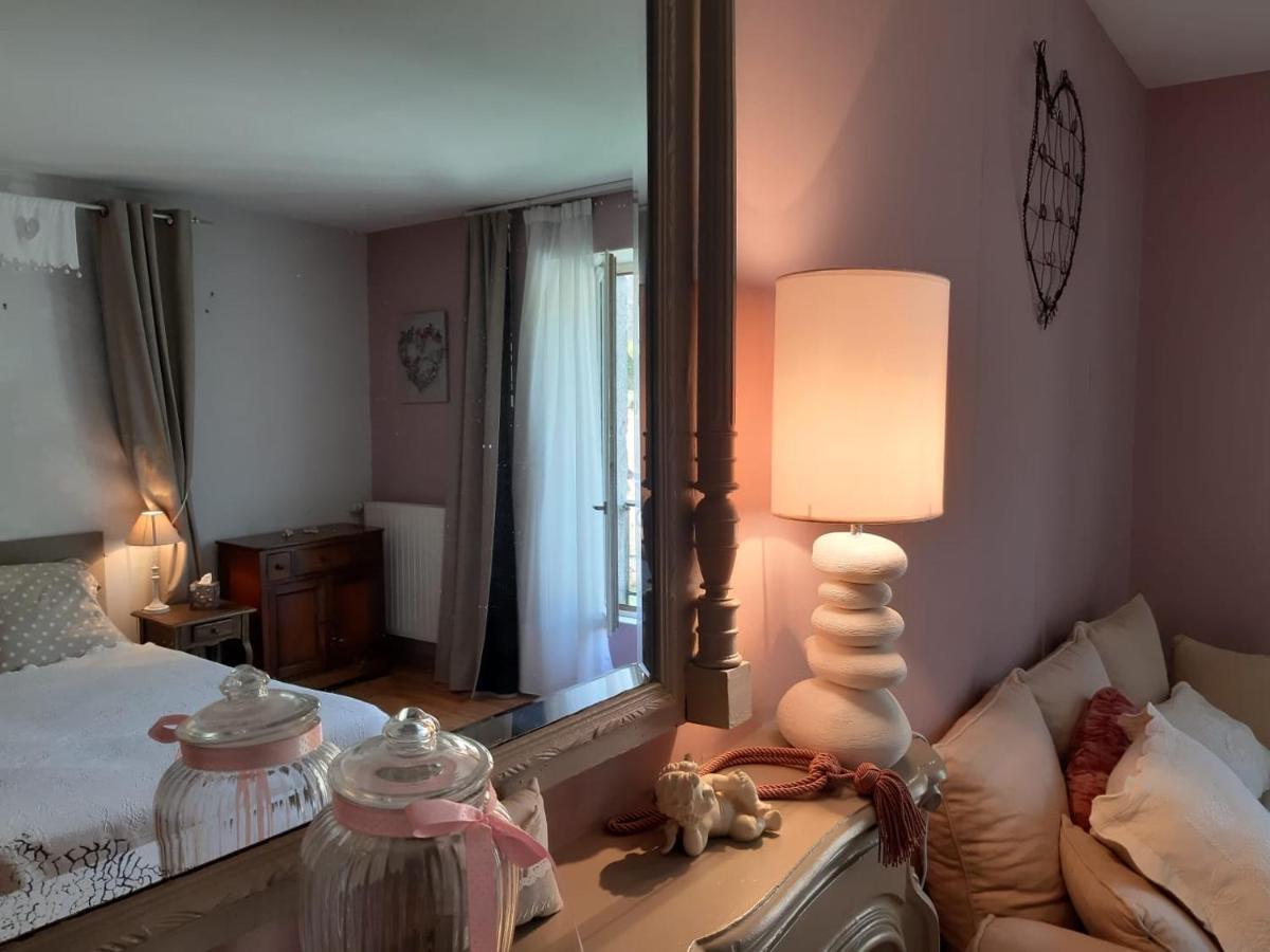 Bed and Breakfast Au Fil De Lods Esterno foto
