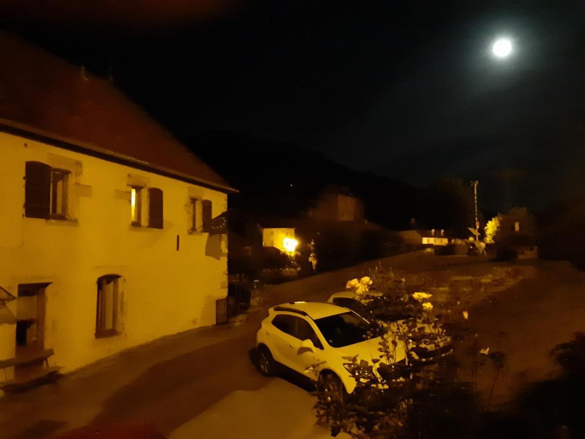 Bed and Breakfast Au Fil De Lods Esterno foto