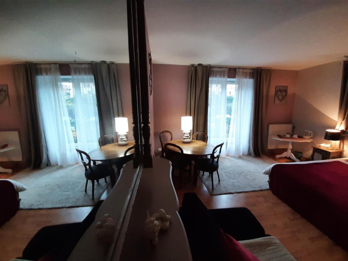 Bed and Breakfast Au Fil De Lods Esterno foto